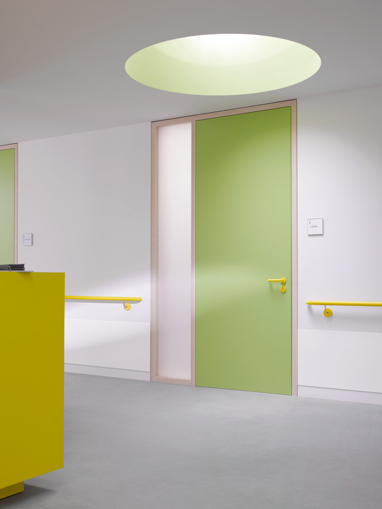 ENTRO handrail yellow