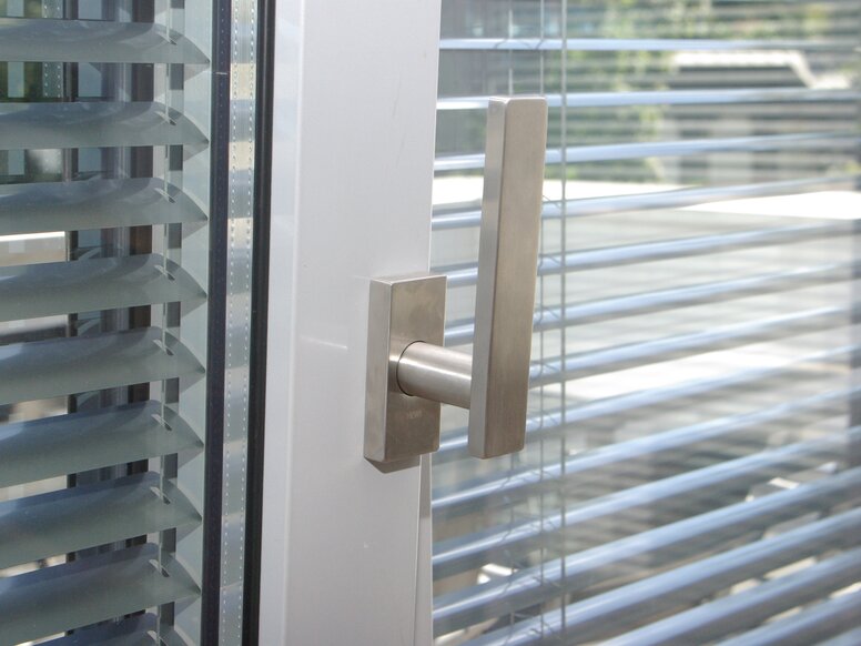 Lever handle Series 180 stainless steel