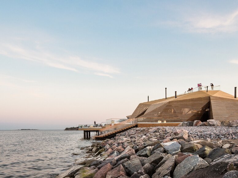 Sauna Löyly w Helsinkach z zewnątrz