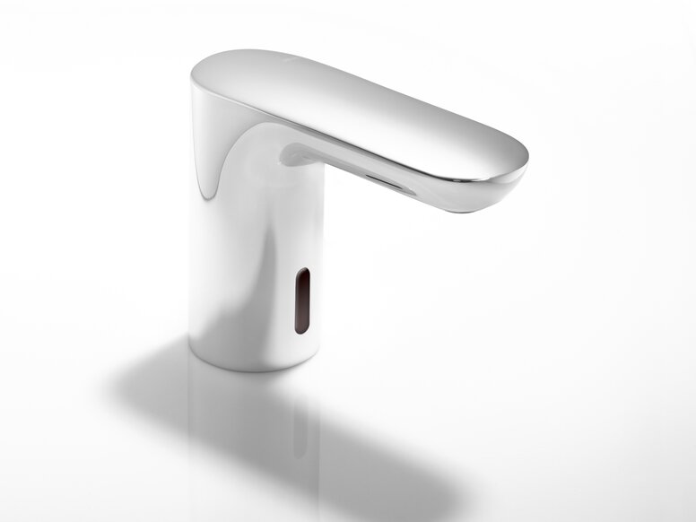 Sensoric single-lever basin mixer